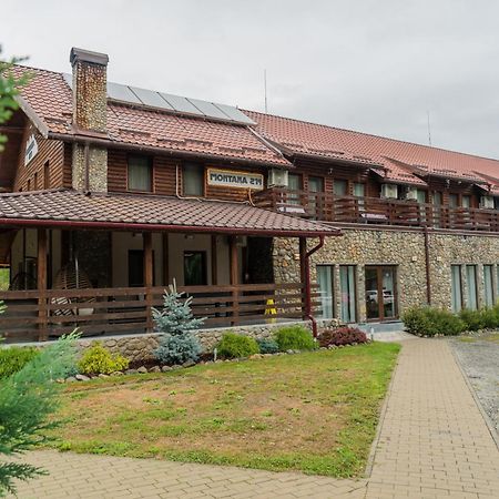 Montana 219 Hotell Valea Drăganului Exteriör bild